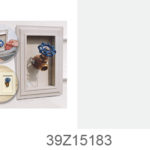 Perrenia Recessed Split White Birch Recessed Split